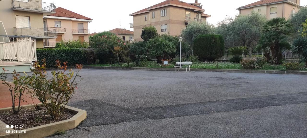 La Casa Di Giugiu Apartman Diano Marina Kültér fotó